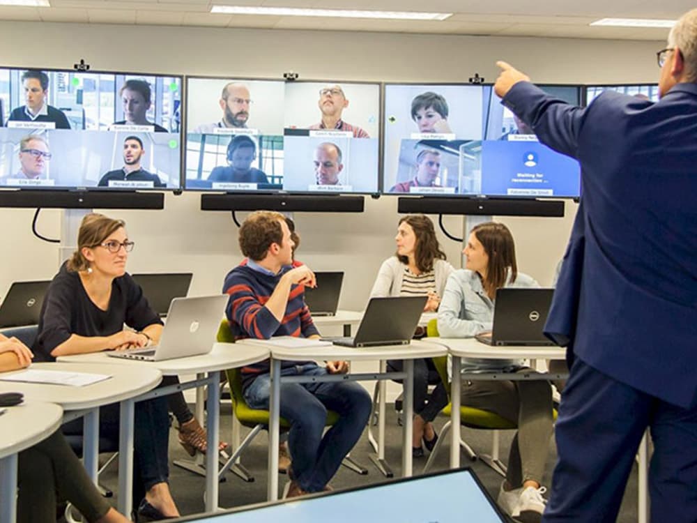 Akıllı Sınıf Sistemleri Hibrit Sınıf