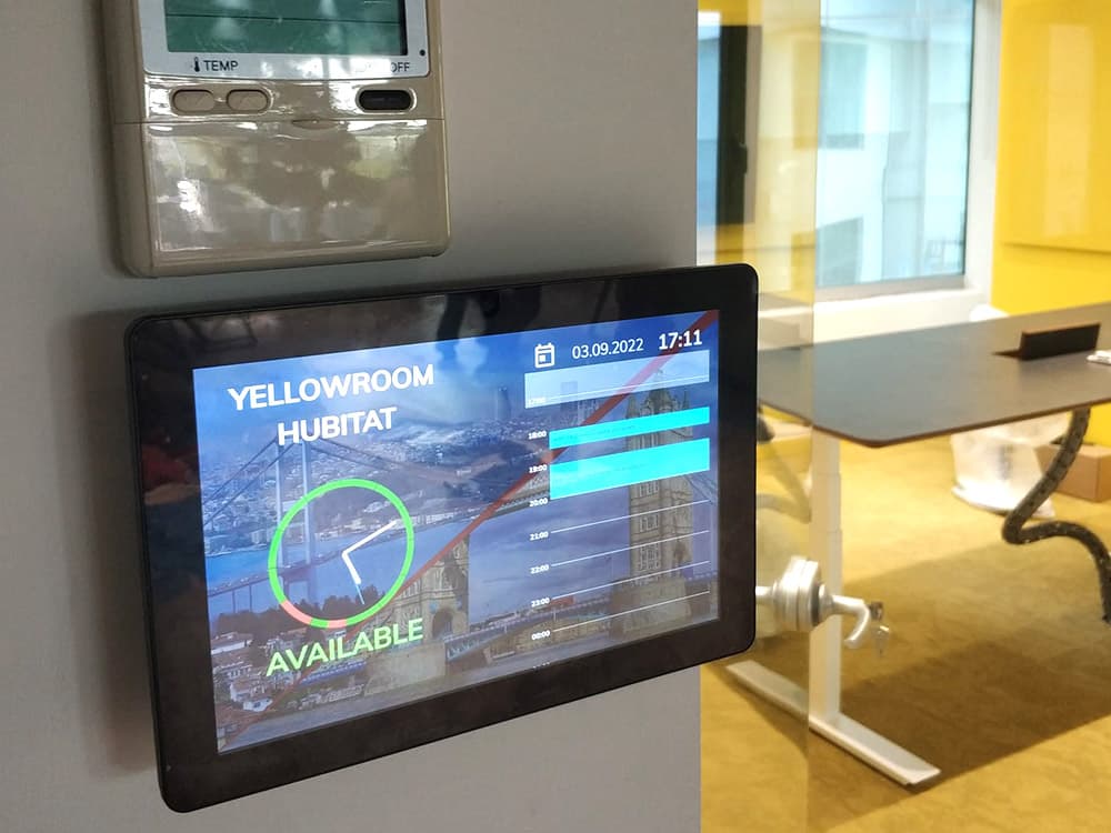 Digital Signage Eğitim Projesi