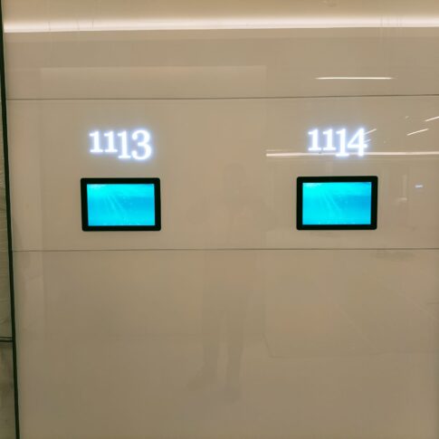 Acibadem-Hastanesi-Atasehir-Doktor-Kapi-Bilgilendirme-Ekranlari-4