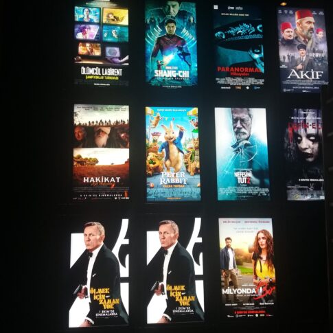 Lara-Sinemaları-Videowall-3