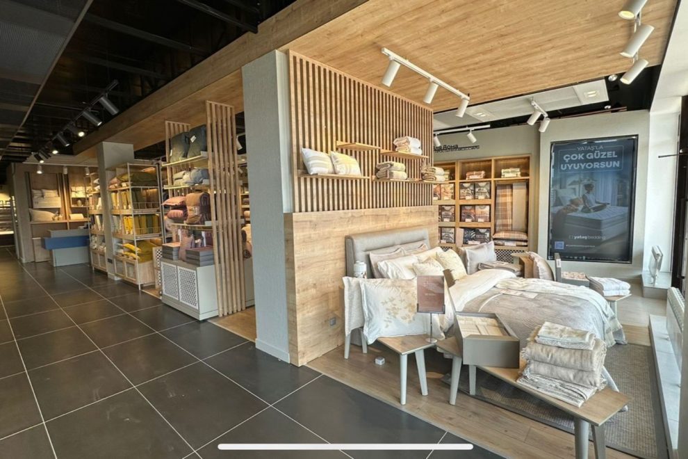 Yatas Bedding Digital Signage